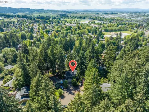 View/Area - 2331 Todd St, Eugene, OR 97405 photo 3 of 3