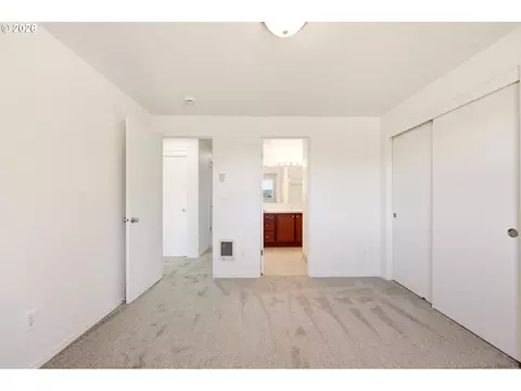 3460 SW Butler Rd, Gresham, OR 97080 photo 17