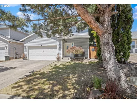 815 N Alexandra Dr, Newberg, OR 97132