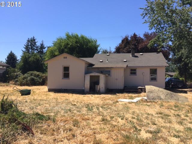 635 36th St, Springfield, OR 97478 photo 1