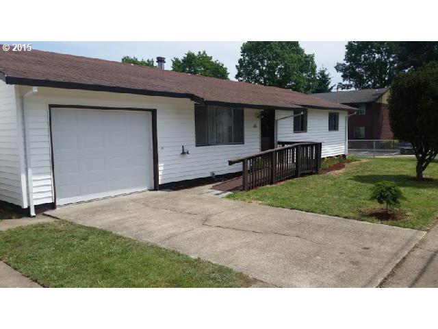 492 NE D St, Willamina, OR 97396 photo 1