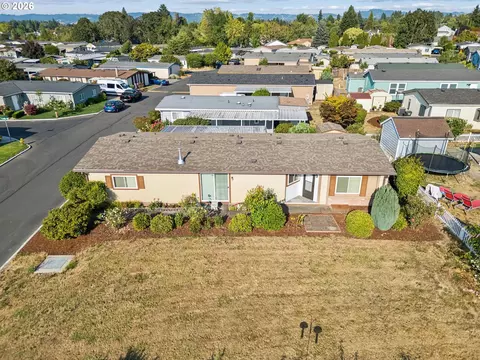 17680 SW Bunker Oak Rd #411, Beaverton, OR 97006