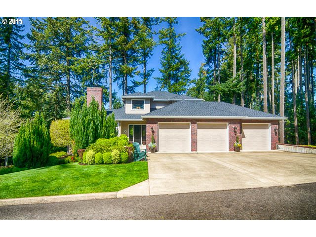 3451 Agate St, Eugene, OR 97405 photo 1