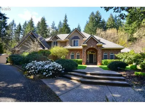 3998 Southpointe Dr, Eugene, OR 97405 photo 1