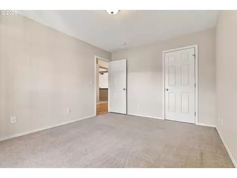 Bedroom - 645 N Juniper Ct, Canby, OR 97013 photo 4 of 4