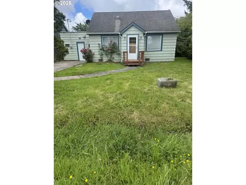 92394 G Rd, Astoria, OR 97103