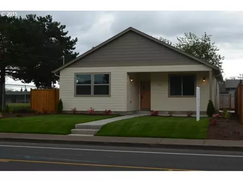 1790 Echo Hollow Rd, Eugene, OR 97402 photo 1