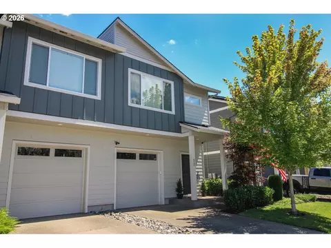 Exterior - 822 S 22nd Ave, Cornelius, OR 97113 photo 8 of 9
