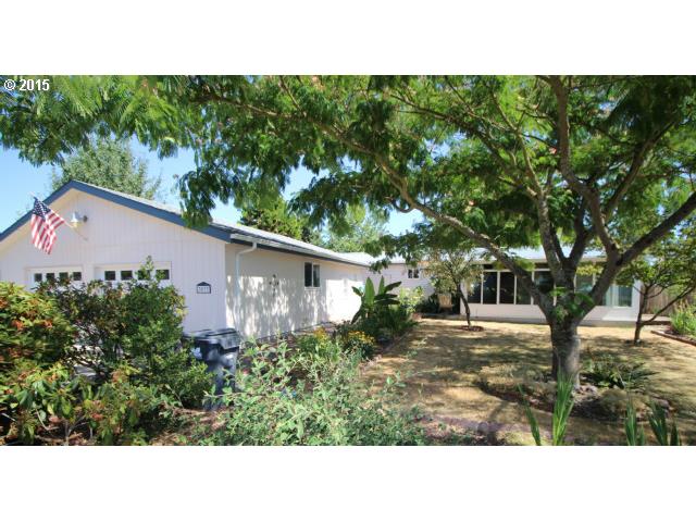 3033 Delta Pines Dr, Eugene, OR 97408 photo 1