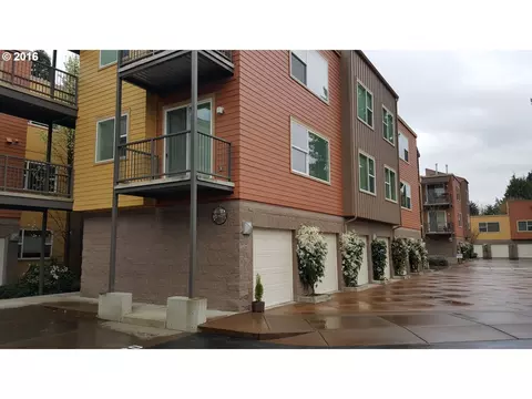 347 Rustic Pl #15, Eugene, OR 97401 photo 1