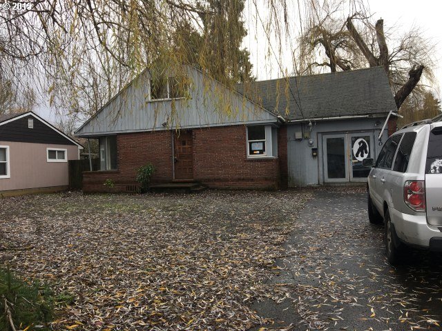 2040 W 18th Ave, Eugene, OR 97402 photo 1