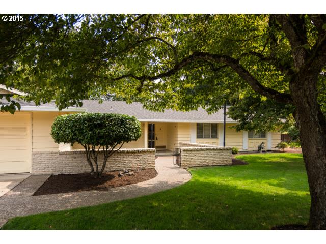 689 Elwood Dr, Eugene, OR 97401 photo 1