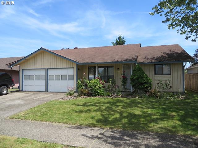 355 38th Pl, Springfield, OR 97478 photo 1