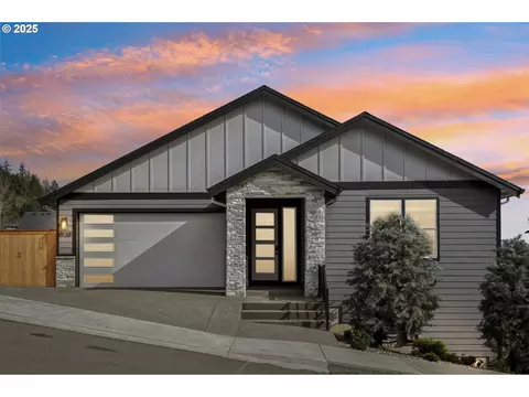 1730 N 12th St, Washougal, WA 98671