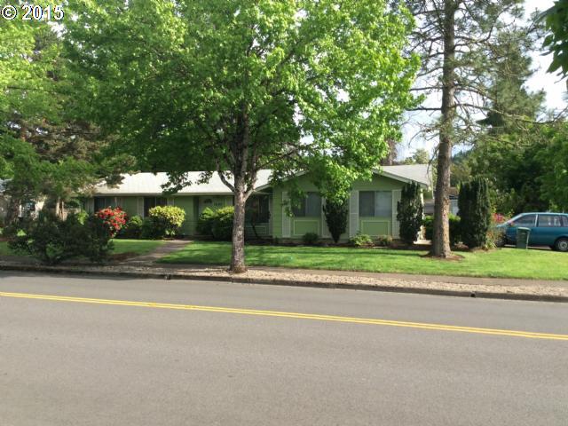 3690 Kevington Ave, Eugene, OR 97405 photo 1