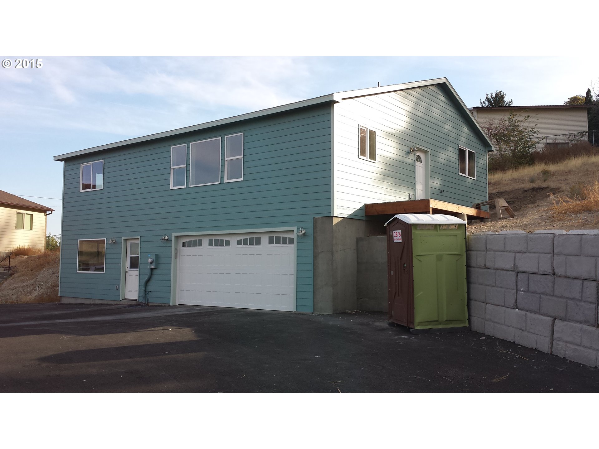 906 S Main St, Pendleton, OR 97801 photo 1