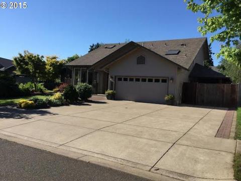 4180 Torrington Ave, Eugene, OR 97404 photo 1
