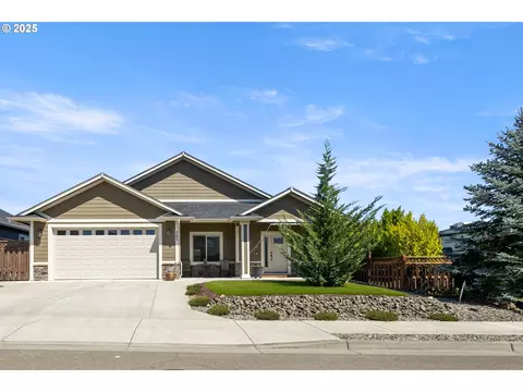 263 Wil Way, Winston, OR 97496