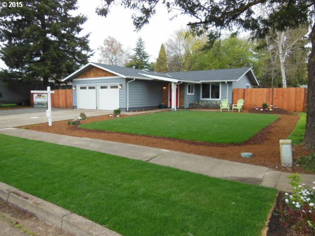 709 Pinehurst Dr, Newberg, OR 97132 photo 1