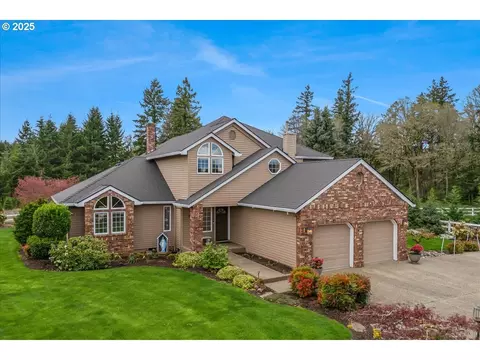 10985 Beutel Rd, Oregon City, OR 97045