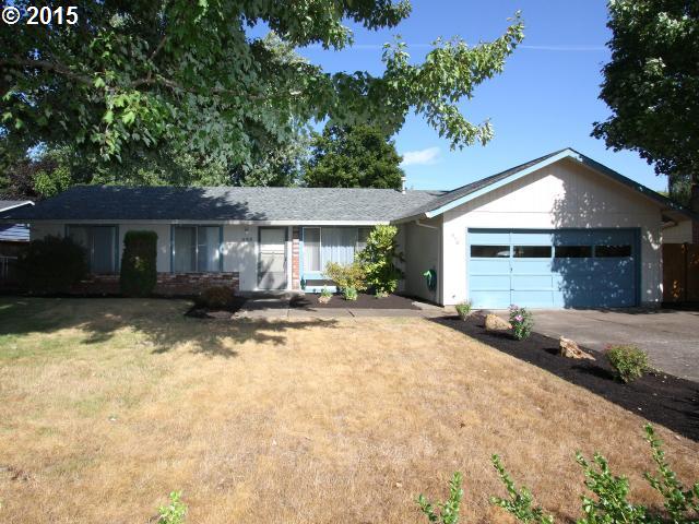 498 S 15th Ave, Cornelius, OR 97113 photo 1