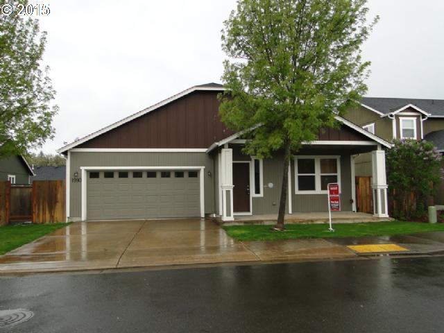 1990 S 57th Pl, Springfield, OR 97478 photo 1