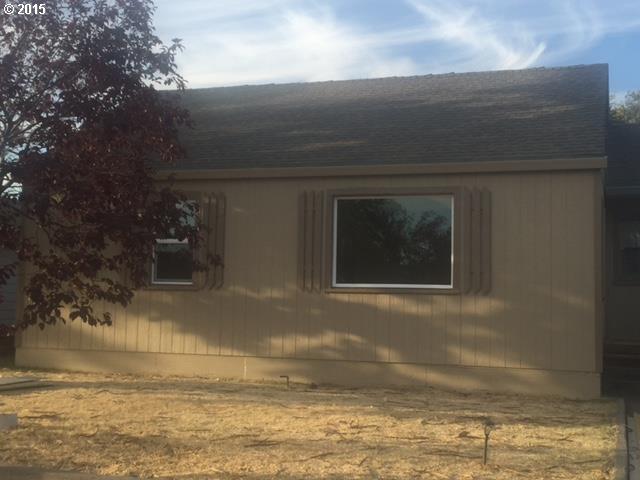 439 E Ridgeway Ave, Hermiston, OR 97838 photo 1