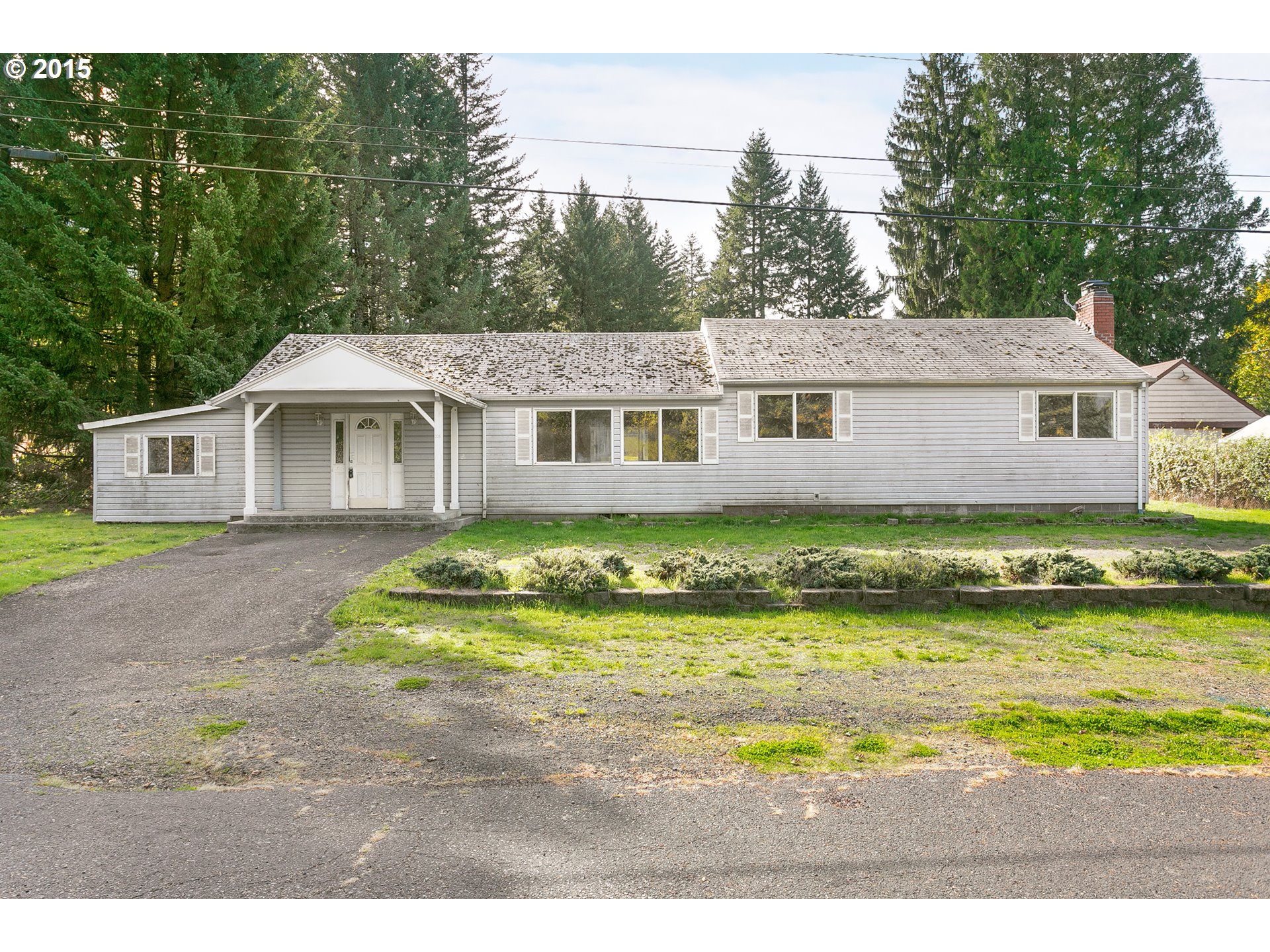 225 Edgewood Ave, Cascade Locks, OR 97014 photo 1