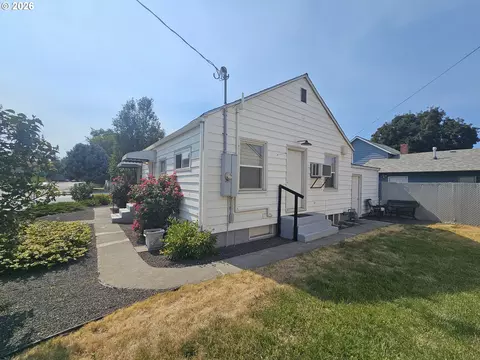 Exterior - 1615 SW Frazer Ave, Pendleton, OR 97801 photo 3 of 3