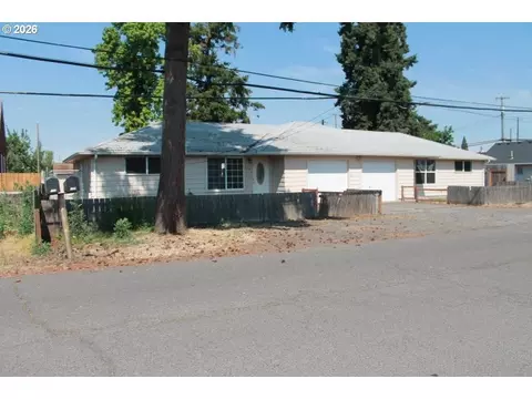 Other - 122 S 38th St, Springfield, OR 97478 photo 4 of 11