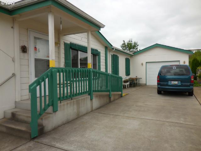 2621 Maia Loop, Springfield, OR 97477 photo 1