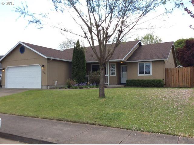526 Blue Jay Loop, Creswell, OR 97426 photo 1