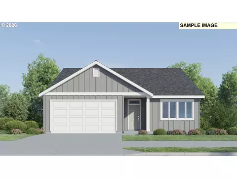 370 NE Hunter Dr, Estacada, OR 97023
