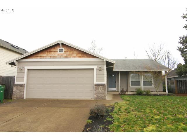 2004 Valeri Dr, Newberg, OR 97132 photo 1