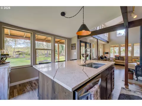 Kitchen - 1106 30th St, Seaview, WA 98644 photo 3 of 4