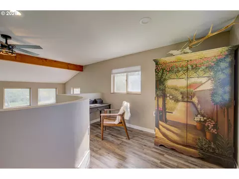 Other - 1106 30th St, Seaview, WA 98644 photo 2 of 5