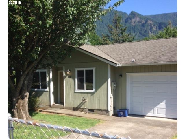 560 Forest Ln, Cascade Locks, OR 97014 photo 1