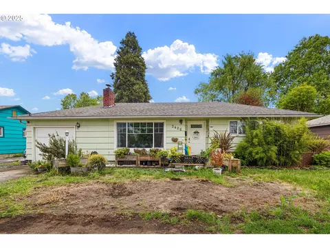 3426 Royal Ave, Eugene, OR 97402