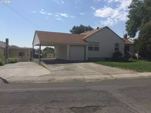 651 NW 7th St, Pendleton, OR 97801 photo 1