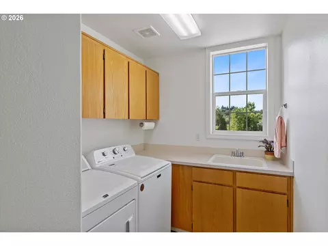 2391 SW Border Way, Gresham, OR 97080 photo 14