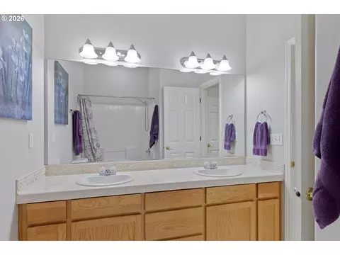 2391 SW Border Way, Gresham, OR 97080 photo 24