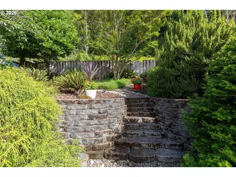 2391 SW Border Way, Gresham, OR 97080 photo 33