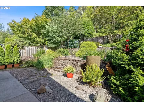 2391 SW Border Way, Gresham, OR 97080 photo 34