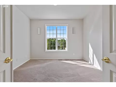 2391 SW Border Way, Gresham, OR 97080 photo 13