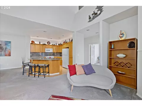 2391 SW Border Way, Gresham, OR 97080 photo 4