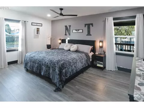 Bedroom - 153 SE James St, Camas, WA 98607 photo 1 of 5