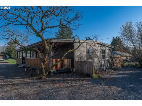 Exterior - 153 SE James St, Camas, WA 98607 photo 4 of 7