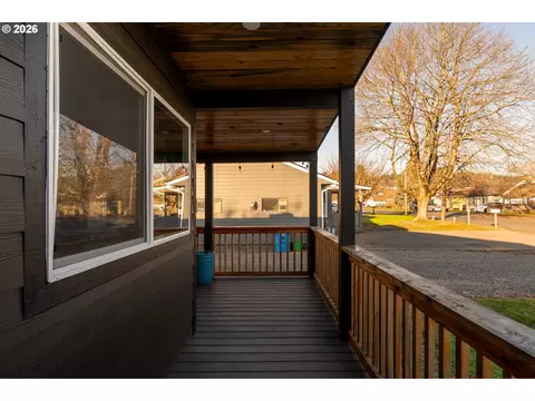 Exterior - 153 SE James St, Camas, WA 98607 photo 2 of 7