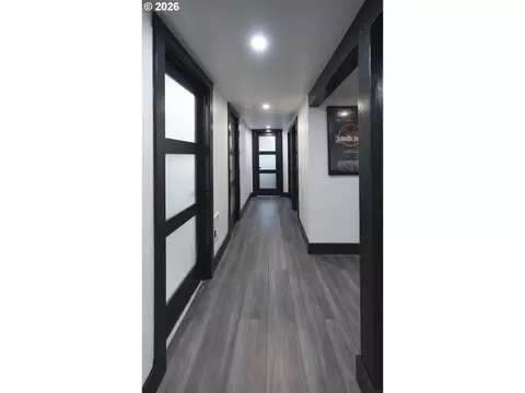 Entry Way - 153 SE James St, Camas, WA 98607 photo 2 of 2