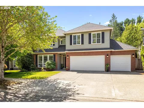 4860 Hastings Dr, Lake Oswego, OR 97035